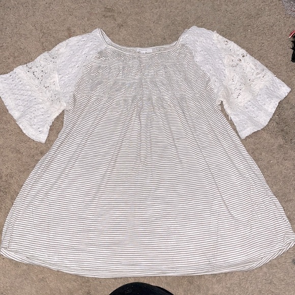 Maurice’s Size Large Crocheted Sleeves Gathered Striped Tunic Top. - Picture 1 of 6